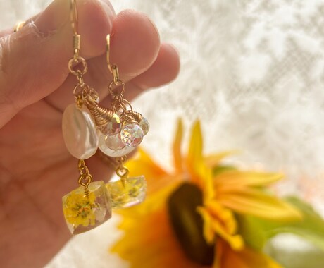 女性にときめき彩りオリジナルアクセサリーを届けます オリジナルアクセサリー、パール・レジン・パーツなど使用 イメージ2