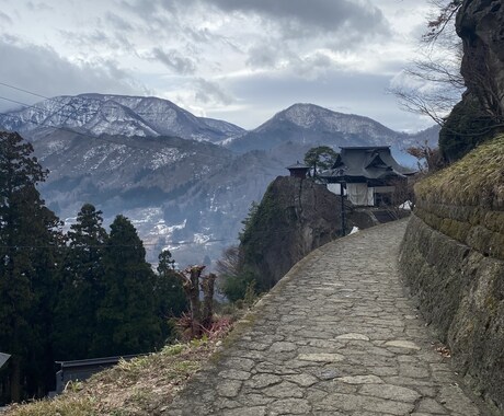 人間関係、恋愛、愚痴など相談に乗ります！！ます 誰でも相談に乗ります☺️気軽にどうぞ〜！ イメージ2
