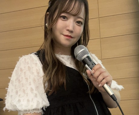 司会歴10年以上プロ司会者がオンライン司会をします 司会歴10年以上｜ウェビナー・セミナー・対談進行対応 イメージ2