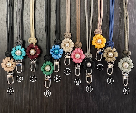 パラコード/スマホストラップ4販売します 一輪の花が可愛いスマホ・ネックストラップです♡ イメージ2