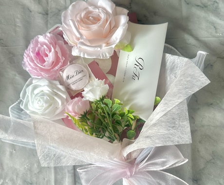 プレ花嫁必見♡豪華コスメブーケつくります 【特別仕様／送料込み】デパコス入りラグジュアリーギフト イメージ2