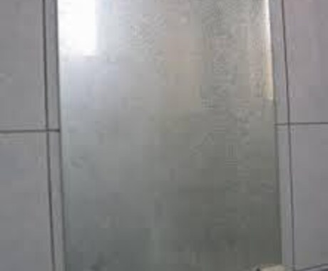 お風呂場の鏡の汚れの落とし方教えます そしてきれいをキープする簡単な方法までお教えします。 イメージ1
