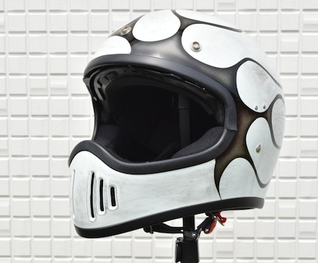 注文したいですヘルメットオーダー塗装(ฅ•.•ฅ)