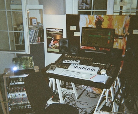 歌・ラップのMIX・マスタリングを仕上げます あなたの声を、楽曲に馴染む聴きやすい音源へ。 イメージ1