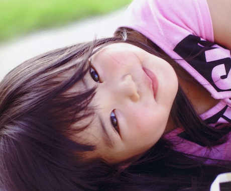 お子様の素直な表情を撮影します かしこまった顔ではなく、素直なお子様の表情を撮影。 イメージ1