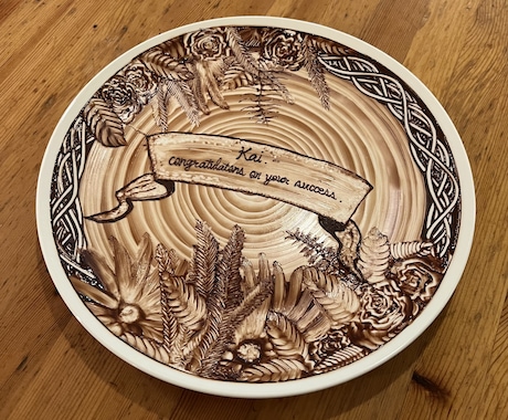 大切な人への世界に１つのサプライズお描きします 記念日、お誕生日等にご要望に合わせた思い出に残るプレートを。 イメージ2