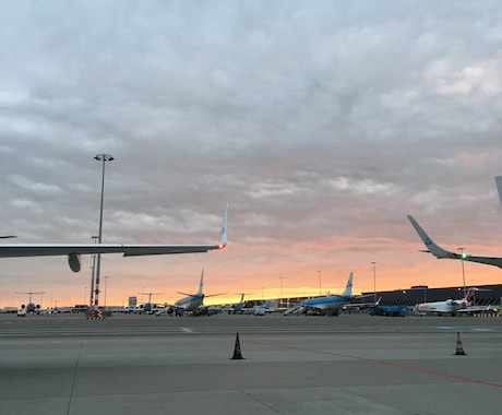 外資系航空会社のCA面接を受ける方へ役立つ英語フレーズをお教えします。 イメージ1