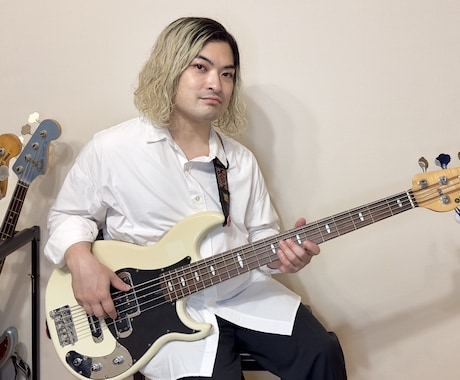 エレキベースのレッスンを1コマ30分でやってます 初心者、中級者向け。音楽理論を学びたい方もご相談下さい。 イメージ2