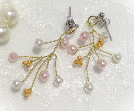 中学生から大人向けのアクセサリーを作成致します ハンドメイド作家、プラ板レジンを主に使ったアクセを作ります。 イメージ1