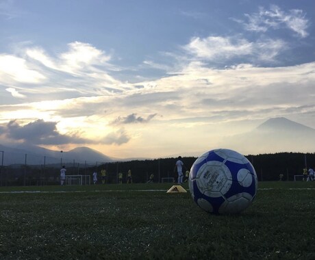 サッカーの技術が上達するアドバイスをします お子さんのサッカーテクニック向上間違いなし！ イメージ1