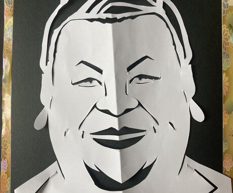 似顔絵切り絵～心を込めてお切り致します 『笑点』出演！福を呼びこむ紙切り師 イメージ2