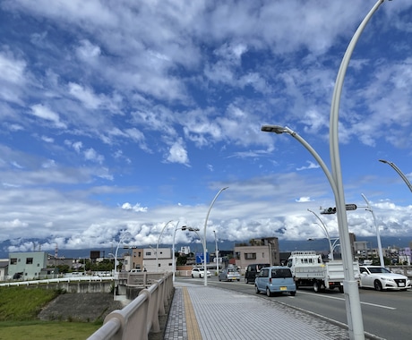 主に空がメインで写真を提供します 。毎日の変化する空をUPします。お気に入りがあれば是非 イメージ2