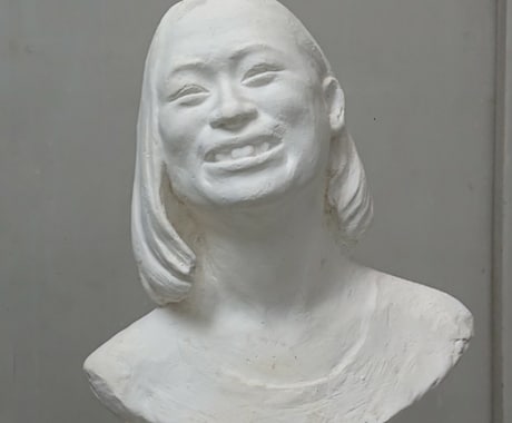 大切な人の表情を肖像で残します 彫刻で大切な人の表情を生涯残す活動をしています。 イメージ2