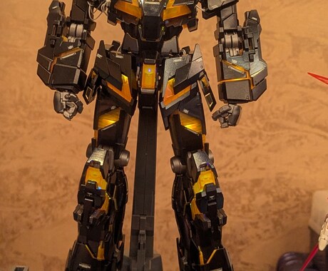 ガンプラやカーモデルのプラモデルの制作塗装をします エアブラシ塗装で筆塗りよりもきれいに塗装が出来ます。 イメージ2