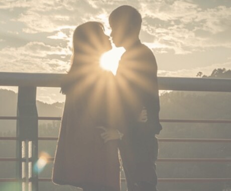片思い、復縁、結婚…恋愛の願望成就に向け鑑定します ＼恋愛に前向きになるためのラブメッセージをカードからお届け／ イメージ2