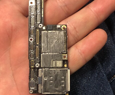 iPhoneの画面が割れた！！交換方法教えます 割れた、壊れたiPhoneを一緒に治しましょ！ イメージ2