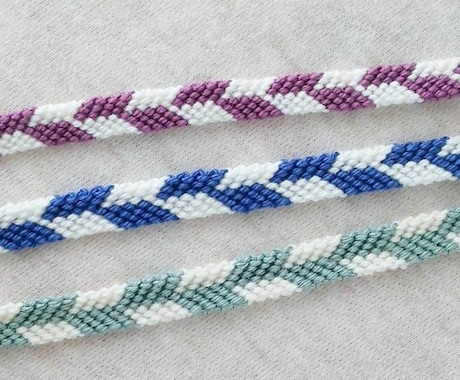 手作りミサンガ編みます 2色と3色の矢羽模様のミサンガです イメージ2