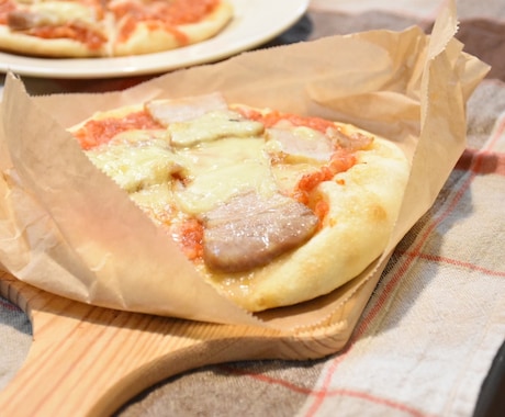 レーズン酵母で美味しいピザが作れます レーズン酵母液で美味しいピザを作ります。好きな具材を乗せて イメージ1