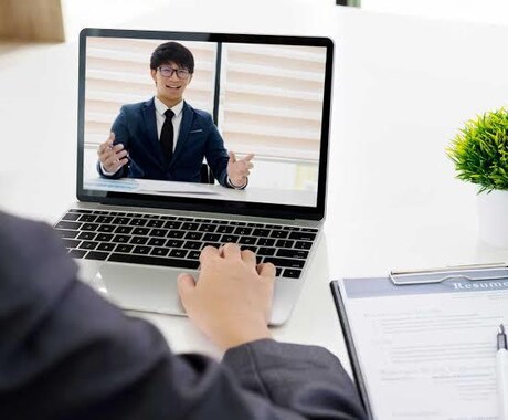 現役カウンセラーがWEB面接練習に付き合います WEB面接で気をつけることやアピールの仕方をお伝えします。 イメージ1