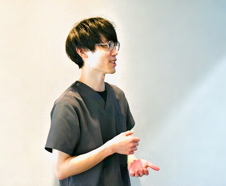 肩こり/首の痛み専門｜原因を深掘ります 身体の癖と使い方の視点から、一緒に原因を見える化します。 イメージ1