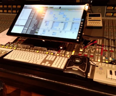 歌ってみたや作曲の歌直し、MIXを承りたります 音楽活動初心者様で歌ってみたや作曲のMIXが分からない方！ イメージ1