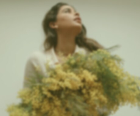 複雑な恋愛模様を解き明かす運命の糸を占います 三角関係、遠距離恋愛など、複雑な恋愛の悩みを紐解きます。 イメージ1