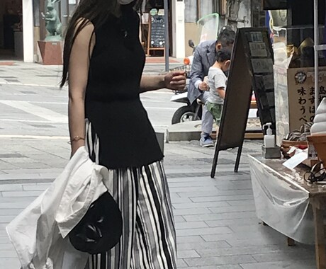 洋服コーディネートのお手伝いをします 洋服を選ぶ際のドキドキワクワクのご共有が楽しみです！ イメージ2