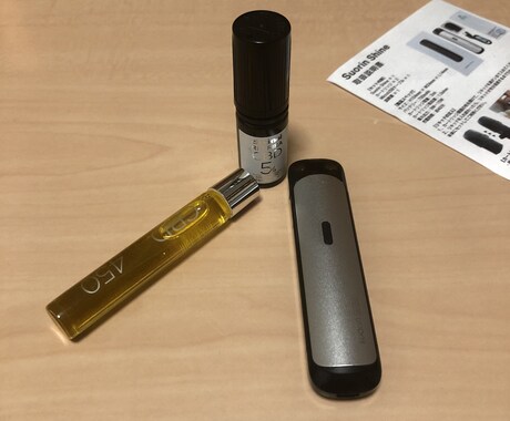 CBDオイル、CBDリキッドについて語ります 高濃度CBDオイル、リキッドの体験談になります。 イメージ1