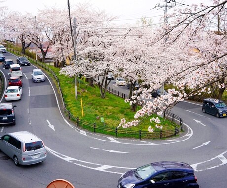 車選びのお手伝いします ざっくりしたイメージからオススメの車を提案いたします。 イメージ2
