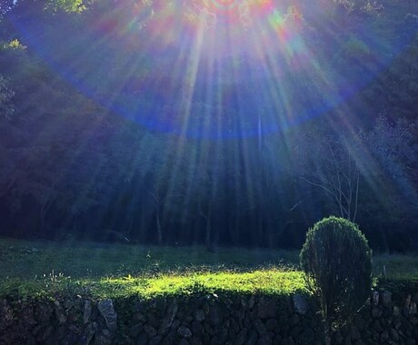 話は下手ですがきっと自信が持てるようになります 生きていると辛いですよね。僕と一緒に一歩進みましょう！！ イメージ1