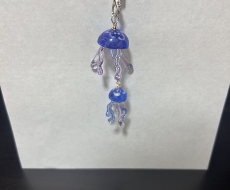レジンでアクセサリー作ります イメージ1