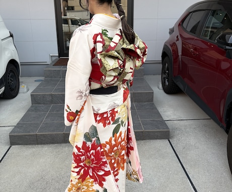 出張着付け致します 美容師歴20年以上で、苦しくない着付けが得意です！ イメージ1