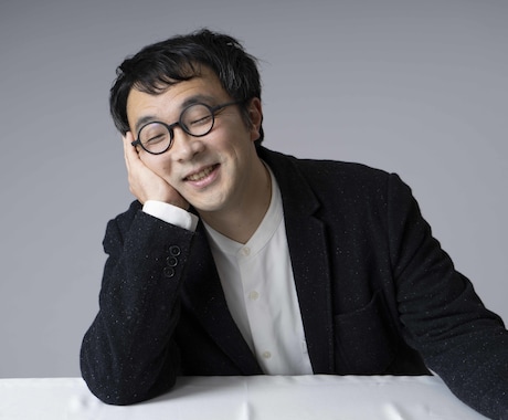 落ちついた声でナレーションします 低音で落ち着いたナレーションします力強い男性ボイスも対応可能 イメージ2