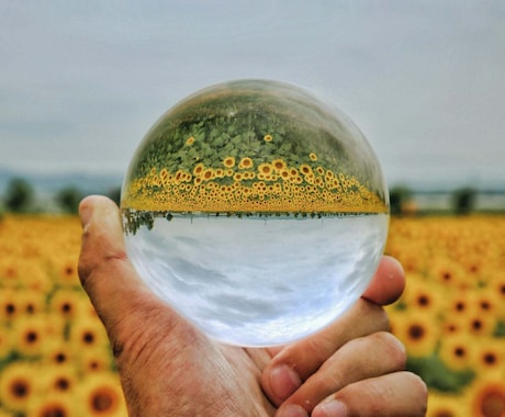 4月末まで価格⭐︎前世を霊視歴30年越の私が視ます 霊視歴30年以上の私が前世と現世を繋げて人生を導きます イメージ2