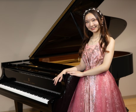 挙式でのピアノ・オルガンの生演奏を承ります 300件以上の挙式実績のピアニストが、大切な日を支えます。 イメージ1