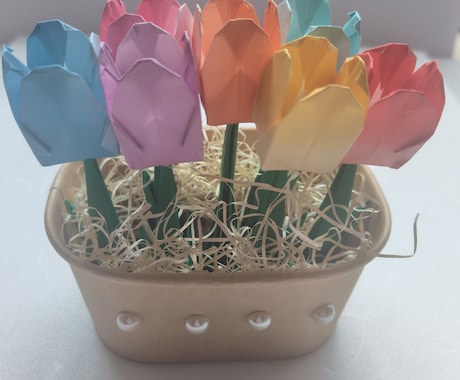 癒やされる折り紙チューリップインテリアお作りします 置くだけでお部屋に優しい彩りを。話しかけたくなるお花 イメージ2