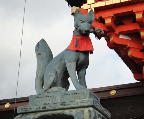 お稲荷さんを自分につける秘密の唄教えます ☆稲荷神社のきつねさんに一生分の衣食住をおまかせする方法☆ イメージ1