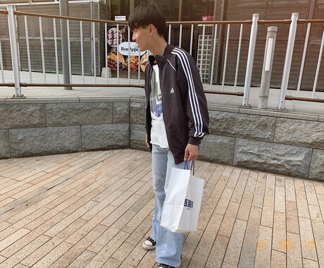 年齢問わず色々な雑談や相談に乗っております 共感する事ができるのが自分の強みだと感じております イメージ1