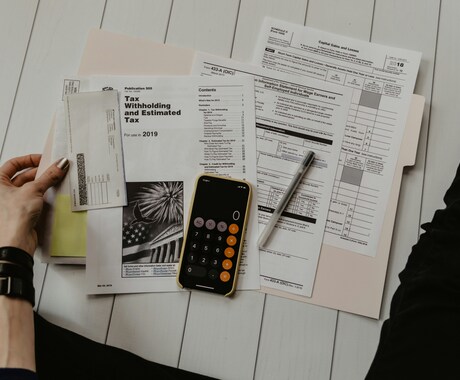 バックオフィス業務を丸ごと巻取ります システムの組み合わせと最小限の人力でバックオフィスお任せ イメージ2