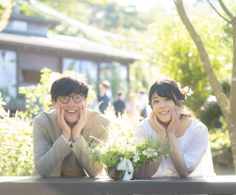 おふたりの想い出に残る前撮り写真を撮影します ウェルカムボードに使えるお写真と動画も合わせて撮影できます。 イメージ2