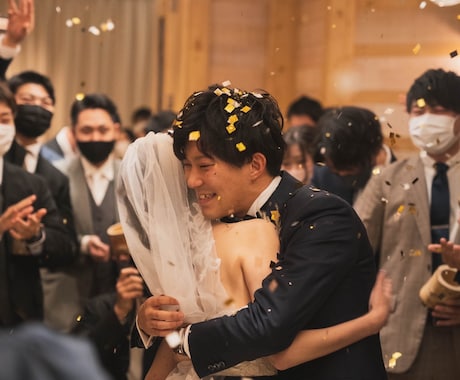 出張撮影／人物・広告・ウェディングまで対応します 多彩な現場で培った撮影経験を、あなたの特別な1枚に イメージ2