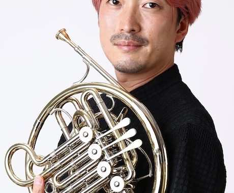 プロ奏者が高音質ホルンを録音します プロ品質のホルン演奏。作品に寄り添う演奏をお届けします。 イメージ1