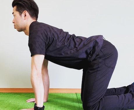 肩こりが酷い方におススメのストレッチをします 子育てと仕事で忙しいママさん向け、30分でユルっとスッキリ！ イメージ2