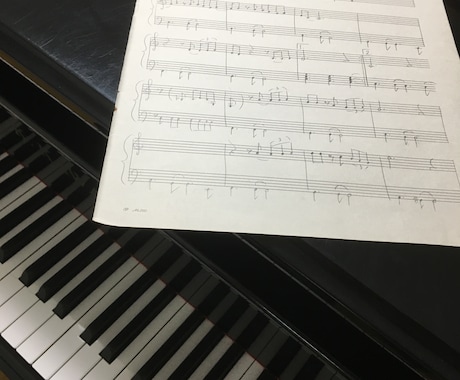 ピアノ曲、簡単にアレンジします 「この曲が弾いてみたいけど、難しくて弾けない」という方。 イメージ1