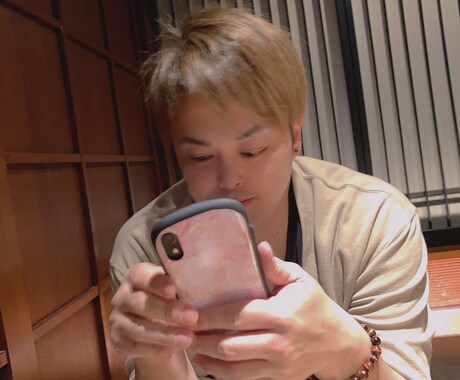 ちょこっと話したい☘️どんな話でも受け止めます 【女性も男性も大歓迎秘密厳守！】心の内を話して笑顔に。 イメージ1
