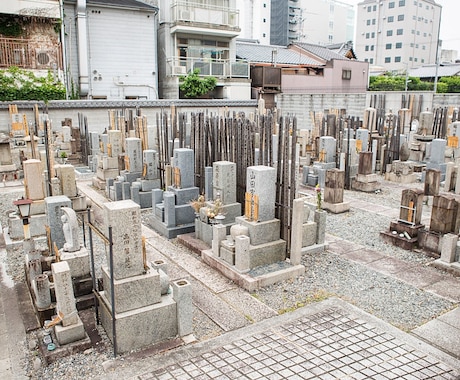 愛知県内のお墓掃除・お墓参り・御供物をします 遠方、多忙、高齢になり頻繁にお墓の掃除ができない方へ イメージ2