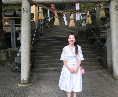 悩みのご相談を霊感やカウンセリングでお伺いします 占い師の経験を生かし　上手くいく方へ導いて行きます。 イメージ2