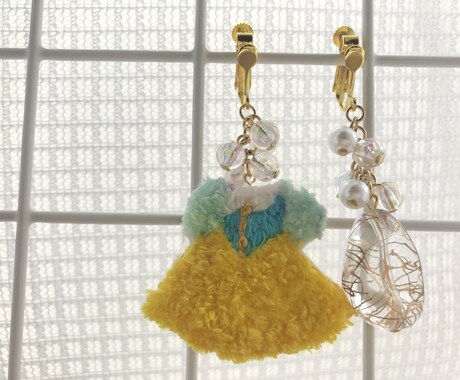 オリジナル刺繍ストラップorブローチ制作します ふわもこ素材の可愛い刺繍！イベント出展作家が制作！ イメージ2