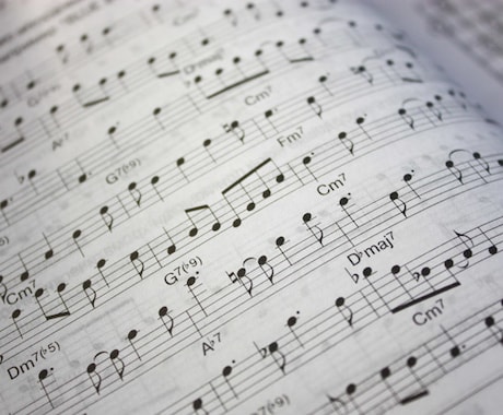 楽譜に音名(ドレミ)を書き込みます 楽器を弾きたいけどぱっと見で楽譜が読めない方へ。 イメージ1