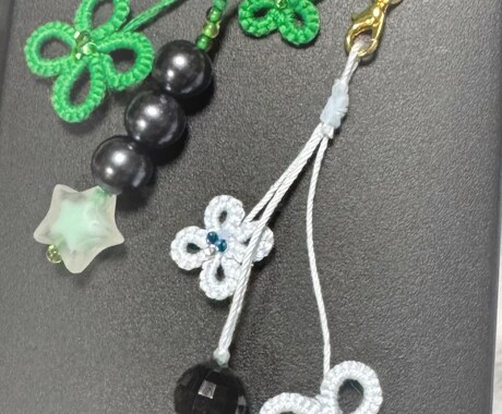 キーホルダーつくります シャトルで編んだキーホルダーです イメージ2
